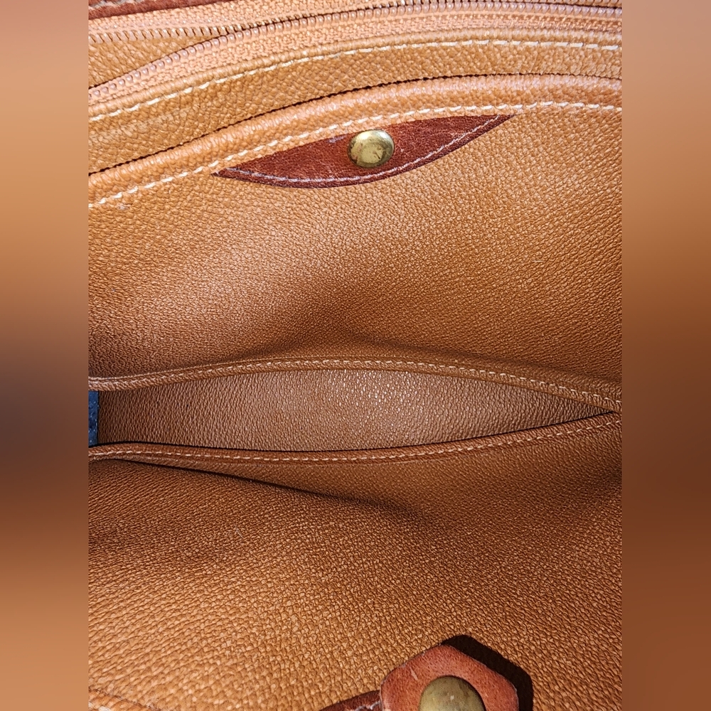 Vintage Dooney & Bourke Tan and Navy Leather satchel - Picture 4 of 5